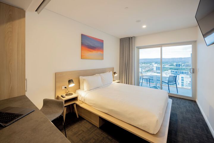 Room 15 of 29