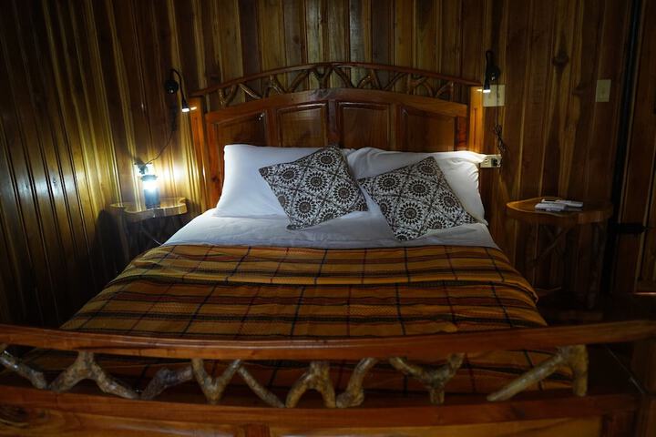Room 5 of 31