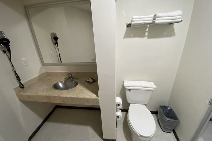 Room 36 of 47