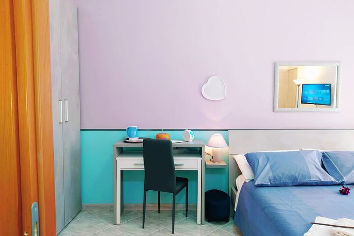 Room 9 of 30