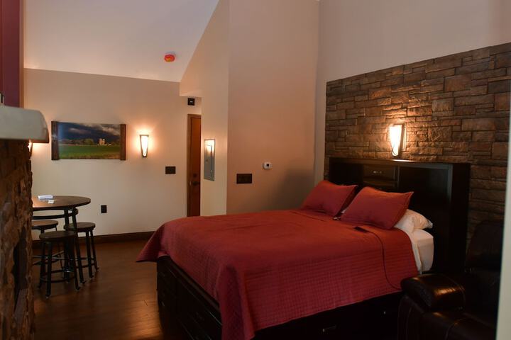 The Fields of Eden Inn