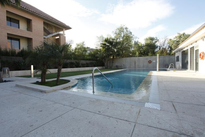 Pool 26 of 54