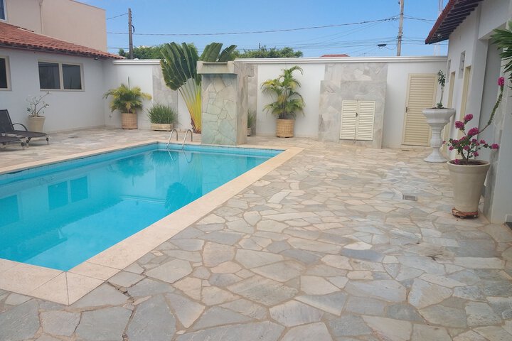 Pool 37 of 49