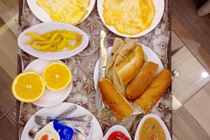 Dining 122 of 137