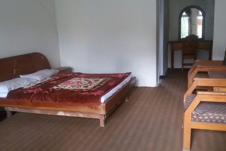 Room 16 of 20