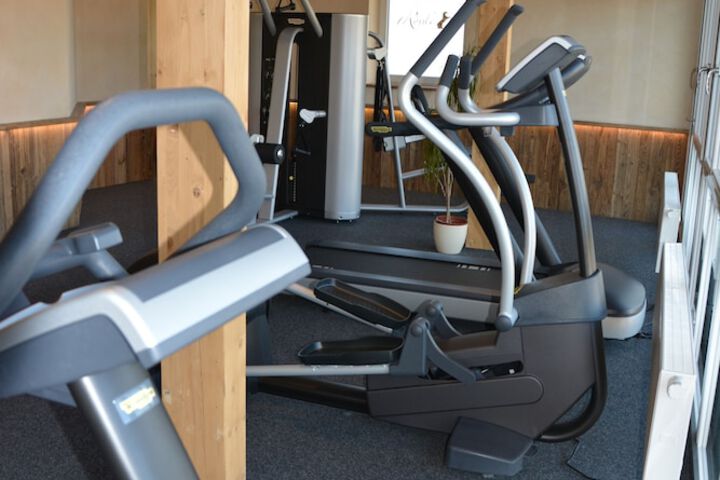 Health and Fitness 24 of 53