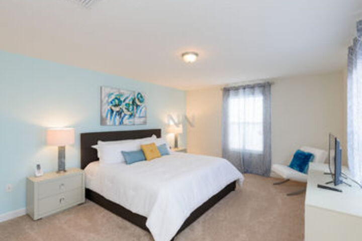 Room 225 of 687