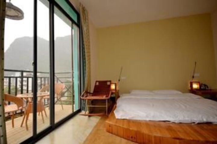 Room 14 of 31