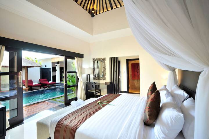 Room 8 of 54