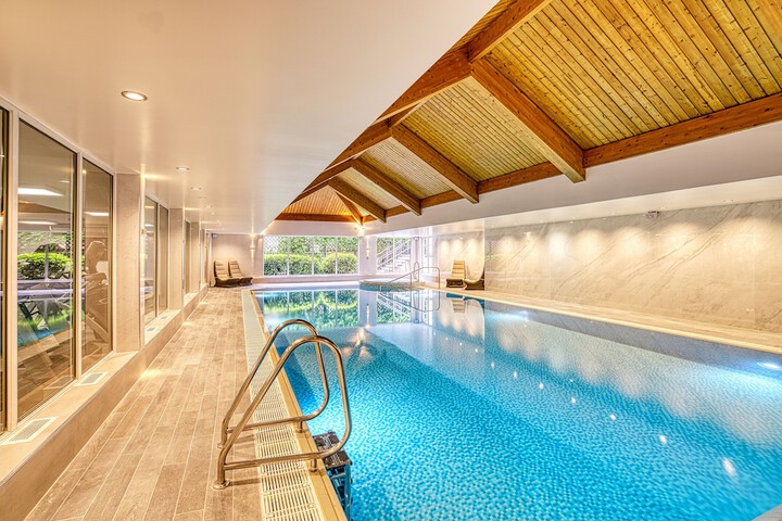 Pool 71 of 161