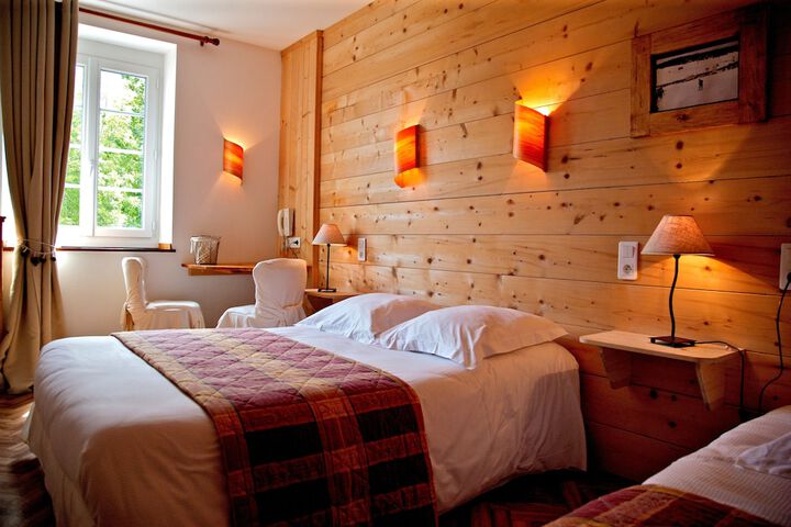 Room 4 of 19
