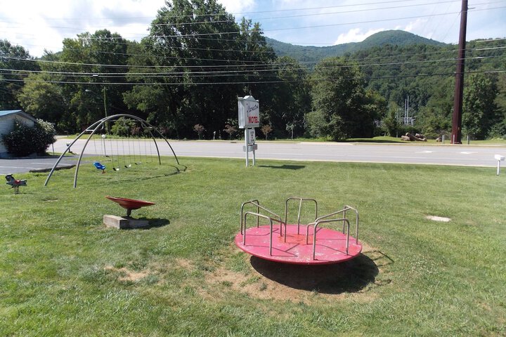 Children's play area - outdoor