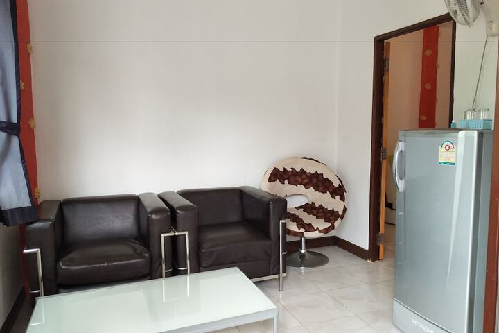 Room 11 of 15