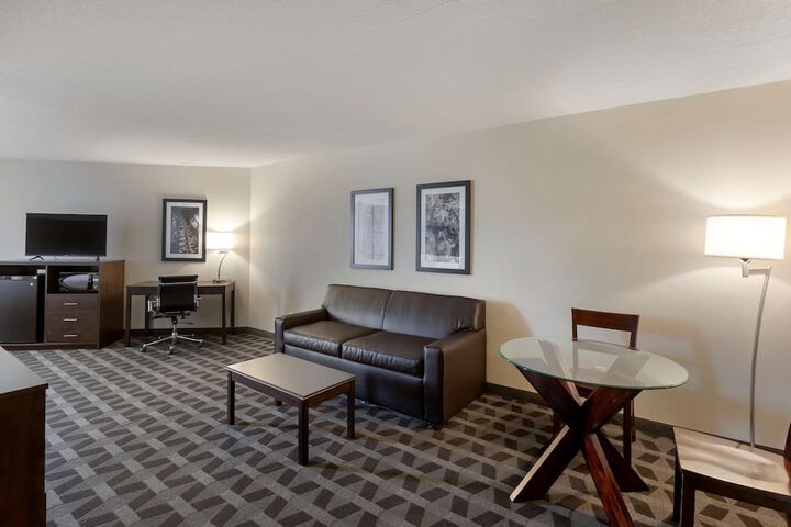 Room 16 of 44