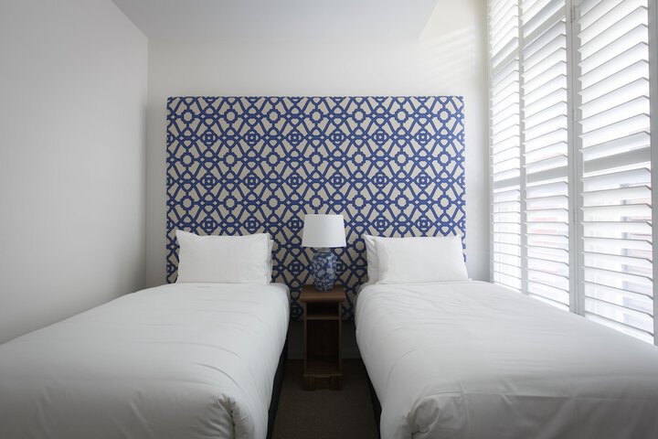 Room 21 of 117