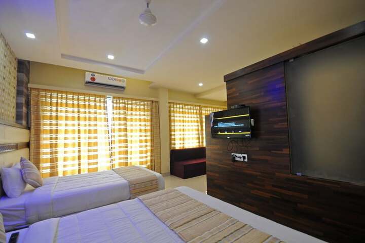 Room 19 of 34