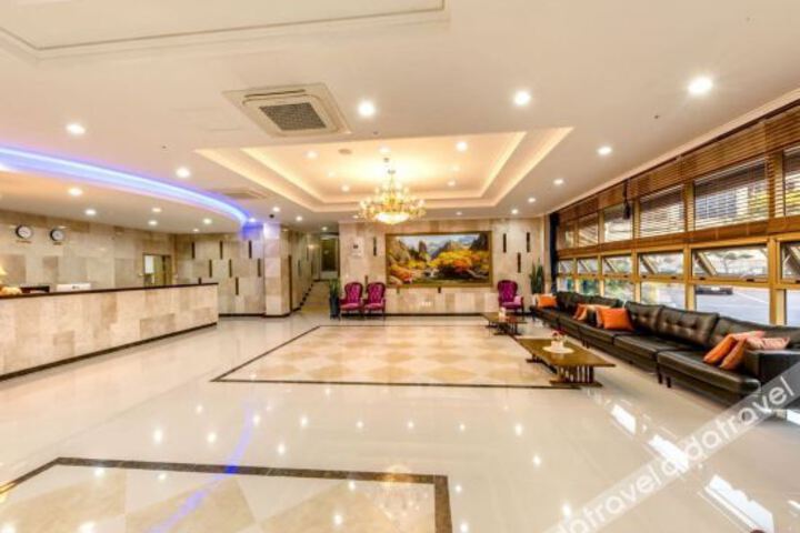 Hotel Interior 10 of 22