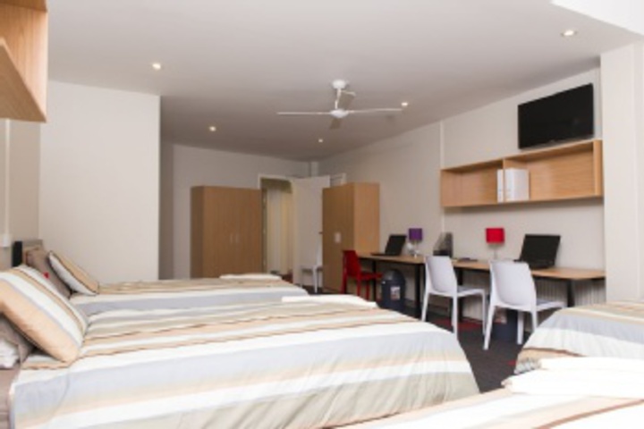 Room 46 of 288