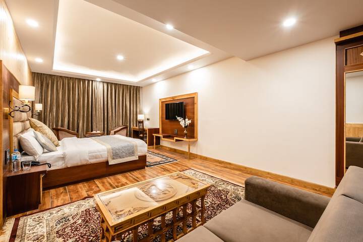Room 13 of 45
