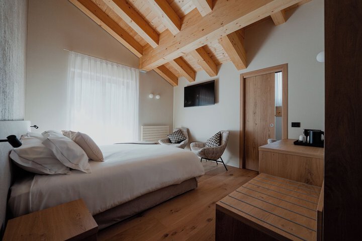 Room 10 of 57