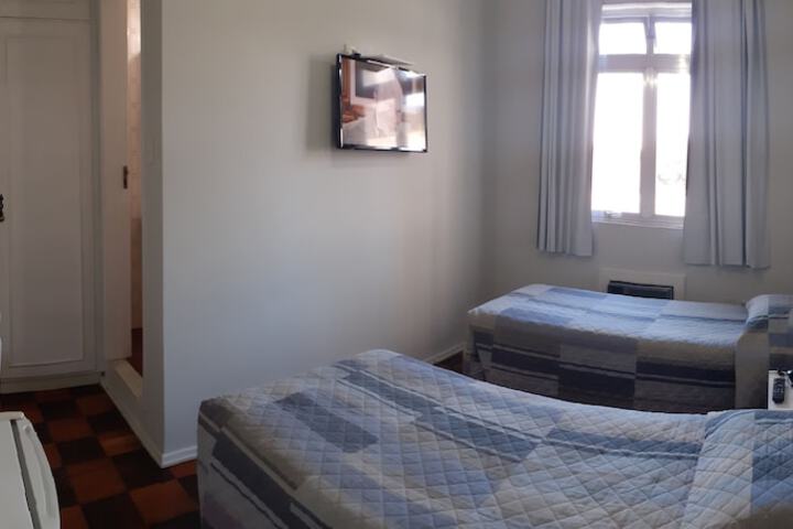 Room 8 of 39