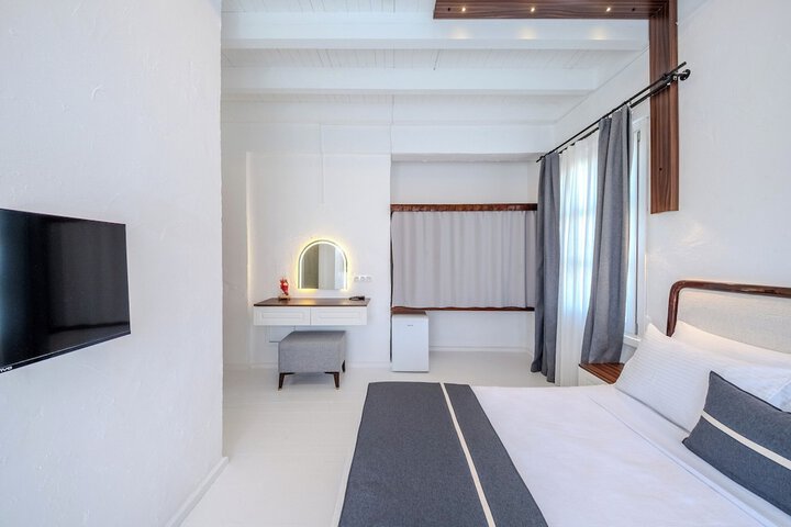 Room 5 of 78