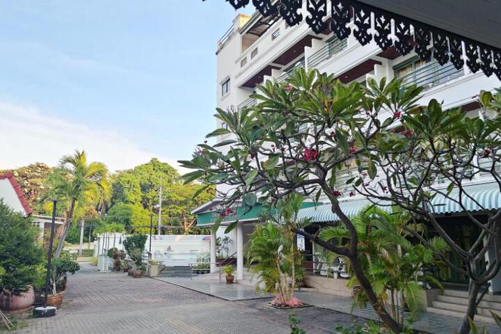 Image of Puangpen Villa Hotel