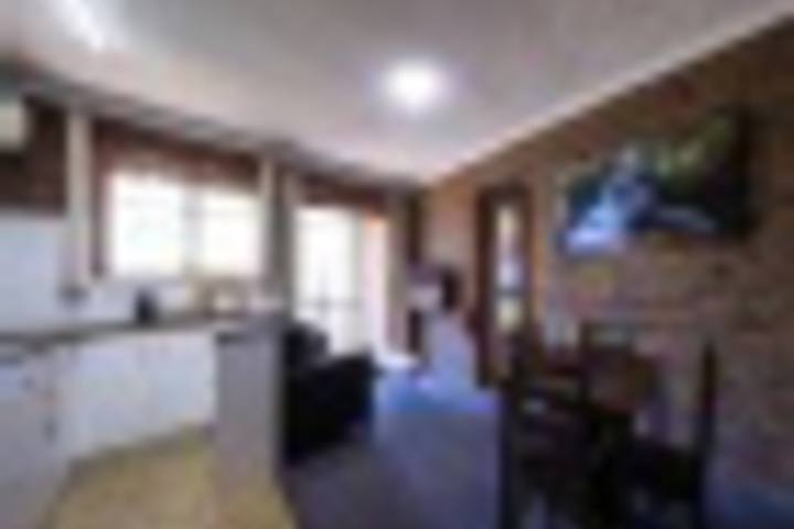 Room 480 of 693