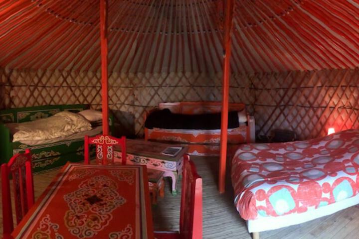 Room 2 of 19
