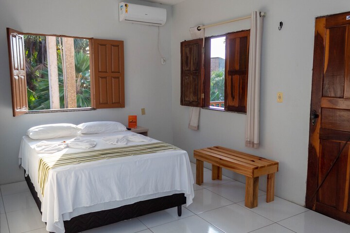 Room 6 of 89