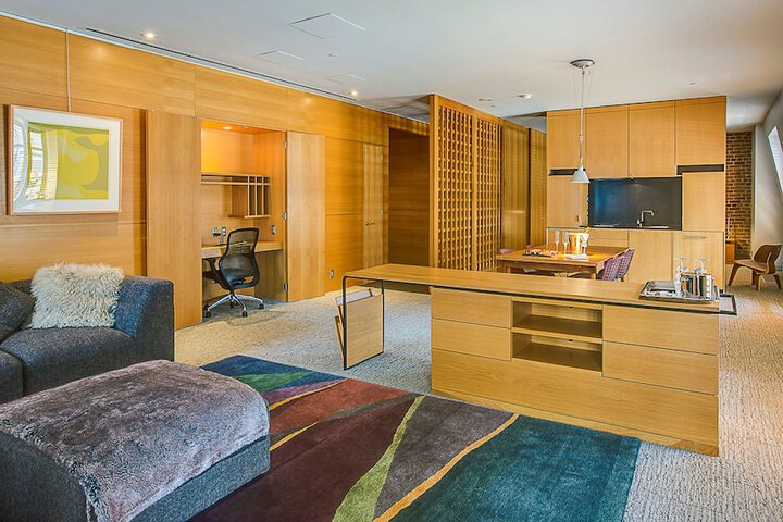 Room 20 of 118