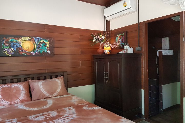 Room 4 of 39