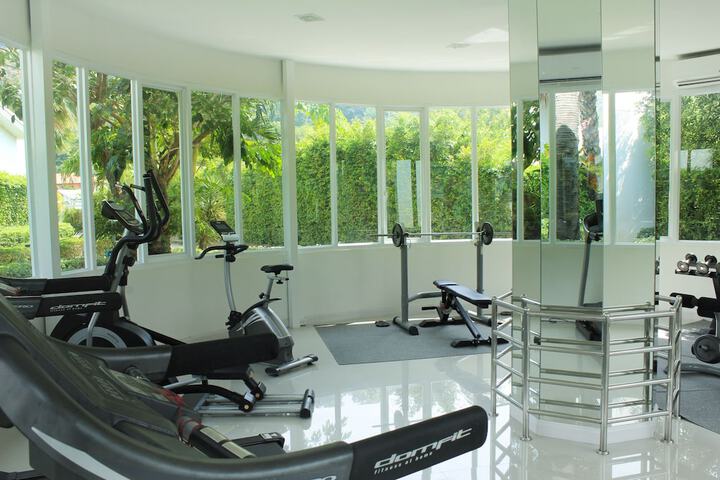 Health and Fitness 40 of 52