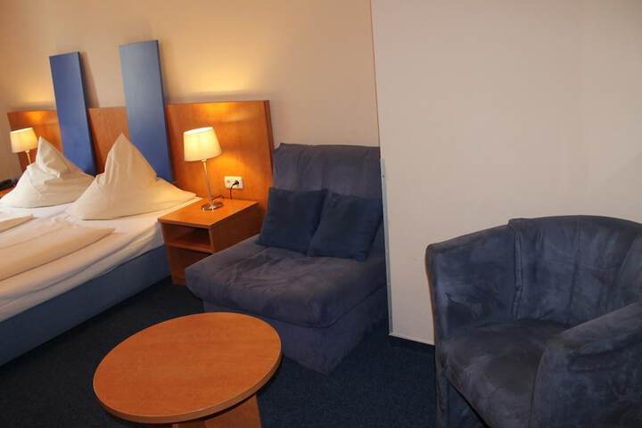 Room 7 of 43