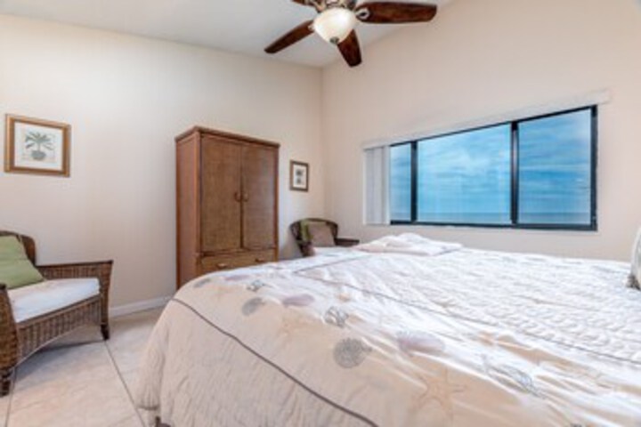 Room 42 of 43