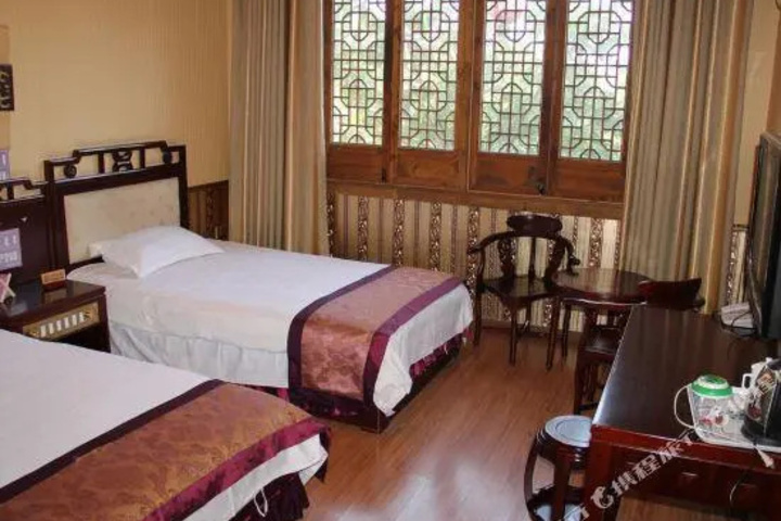 Chengdu Fanjia Hotel