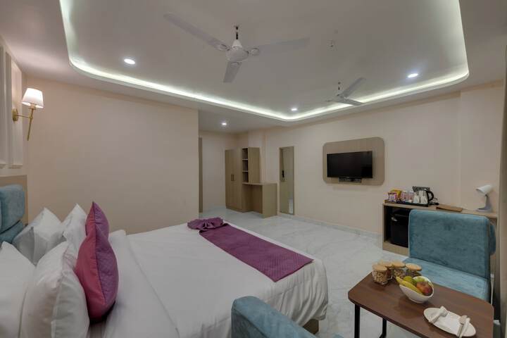 Room 21 of 48
