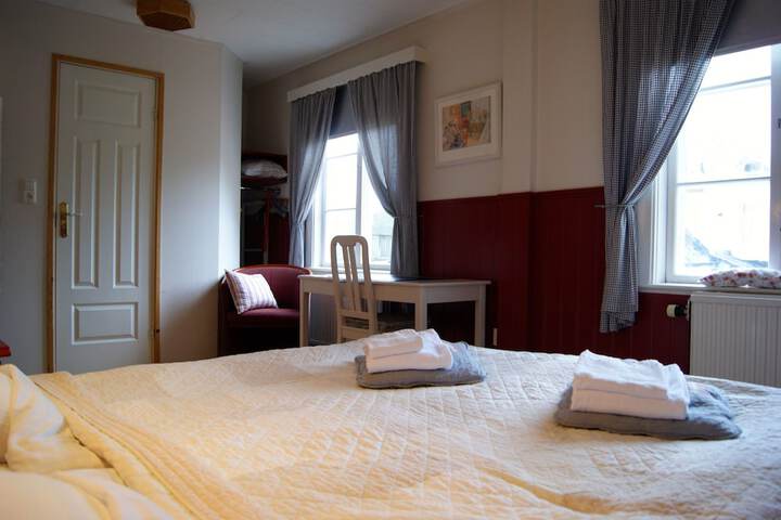 Room 19 of 45
