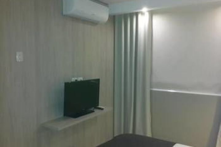 Room 22 of 32