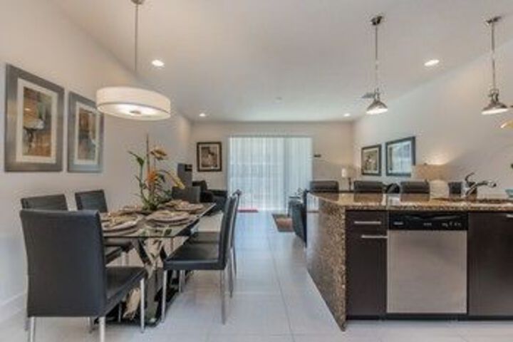 Room 15 of 26