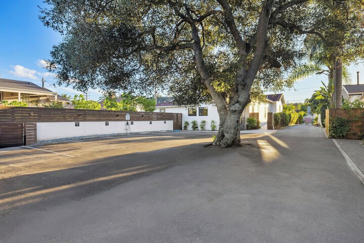 Property Grounds 157 of 198