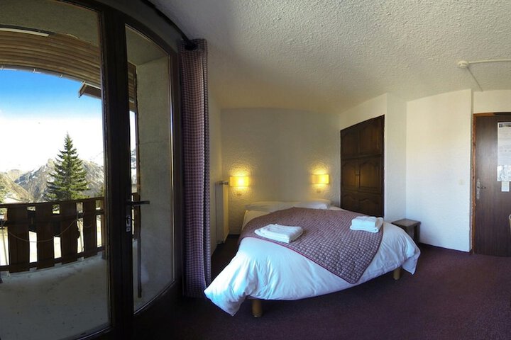 Room 39 of 60