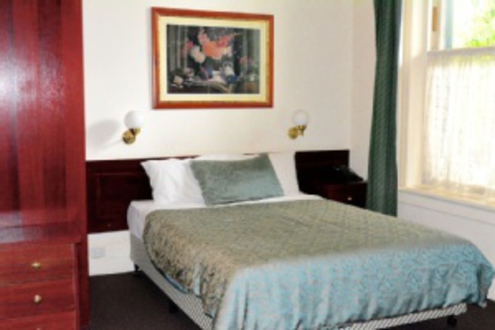 Room 440 of 768