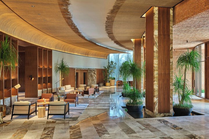 Hotel Interior 4 of 152
