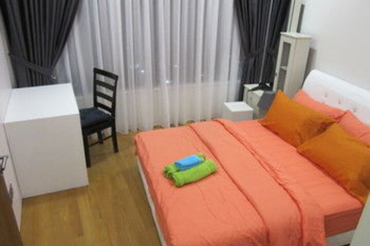 Room 17 of 58