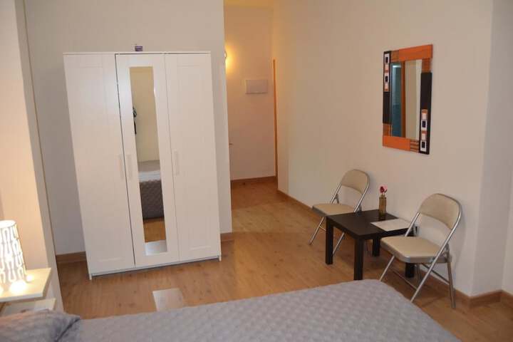 Room 14 of 38