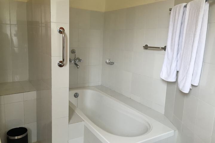 Room 3 of 3
