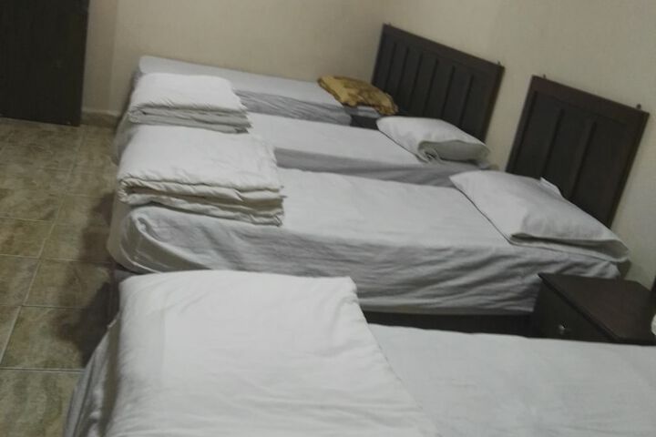 Room 22 of 40