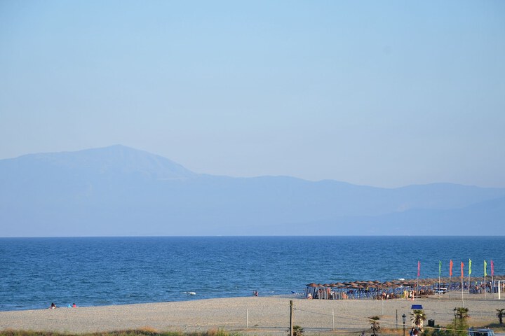 Beach 35 of 37