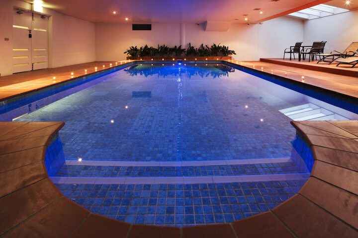 Hotel with Pool